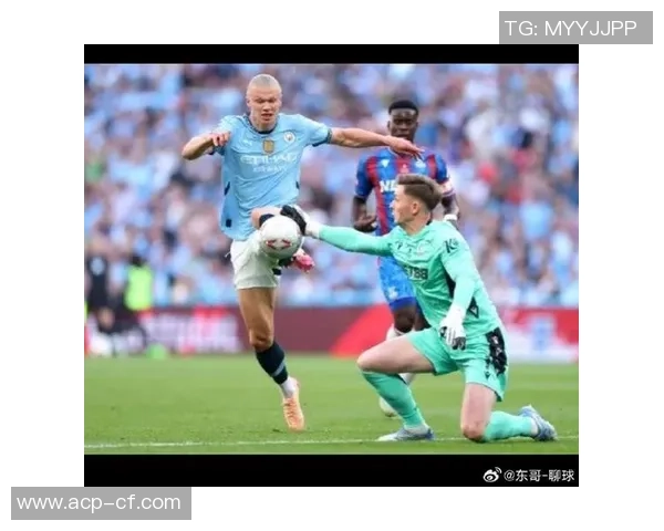 意甲赛场惊现冷门曼城6比2大胜利物浦神扑瞬间引发全场狂欢